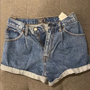 Annie high rise shorts
